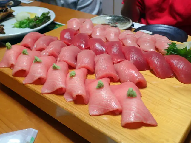 体験ダイビングの後は地元グルメ満喫!1