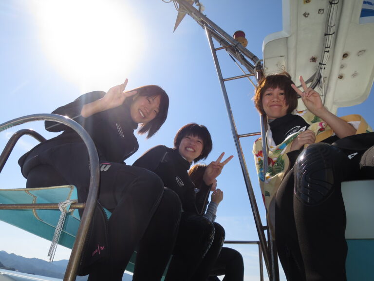 沖ノ島・鵜来島が通年ダイビング可能になりました！！是非年始のダイビングは、1泊2日のツアーに行きましょうーー！！