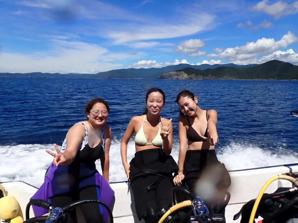 安田女子！FUNダイビングチーム！この子達マジ上手い！のイメージ